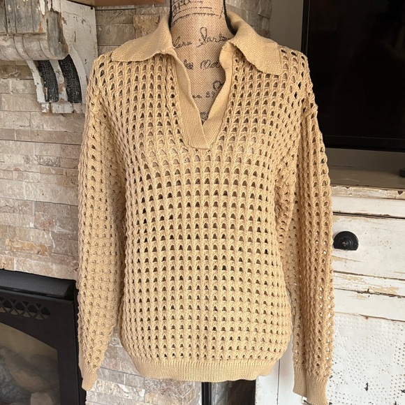 Andthewhy tan collared open knit long sleeve vneck sweater - Picture 1 of 16